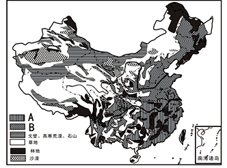 读我国主要土地利用类型分布图,完成下面小题.